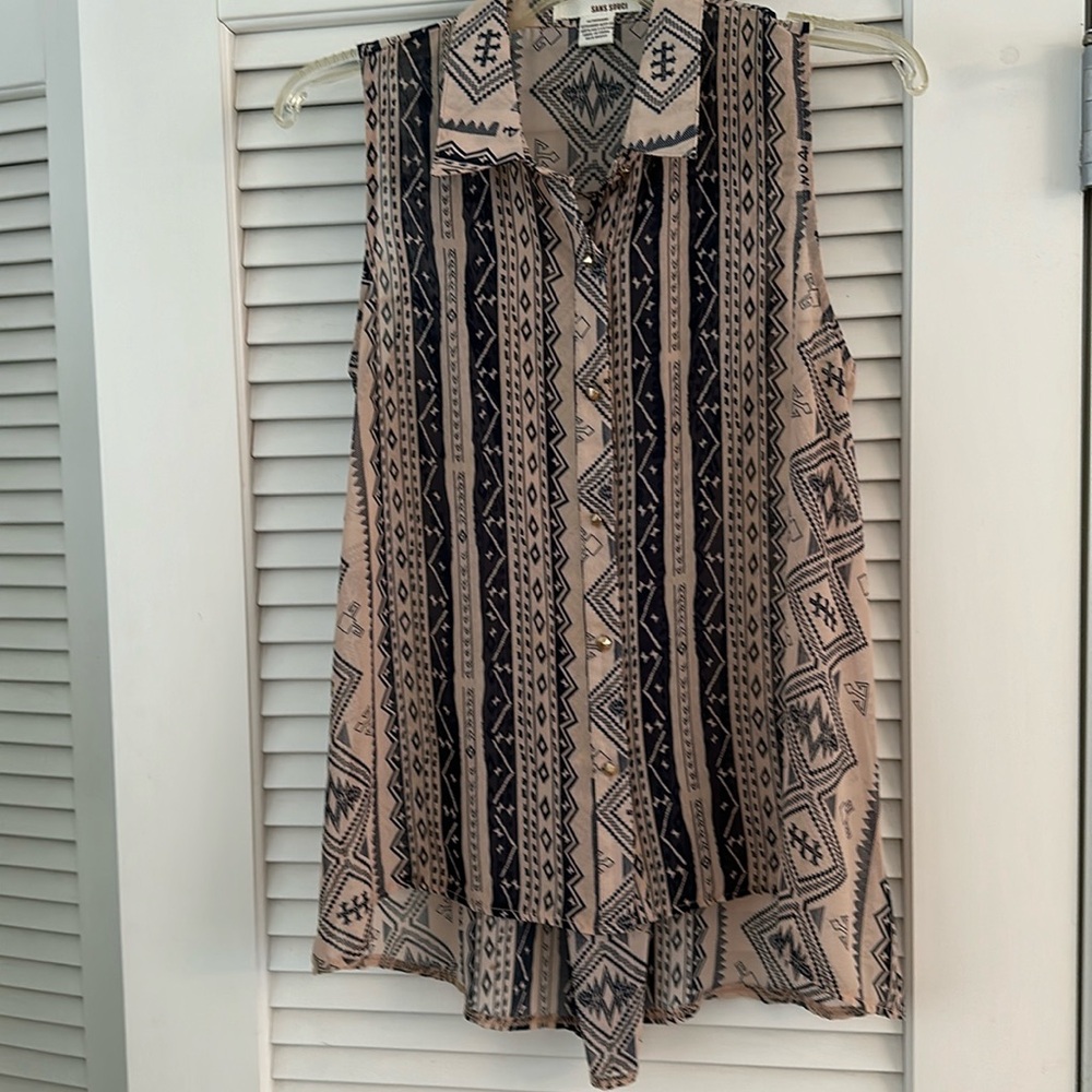 Sans Souci - Sleeveless Blouse